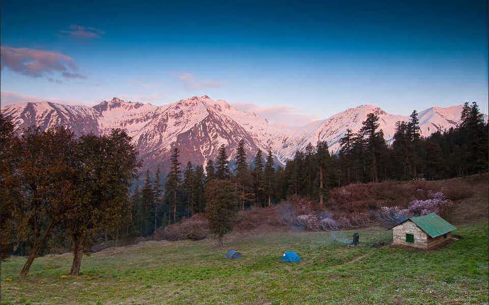 Trekking in Great Himalayan National Park activity in Tirthan Valley