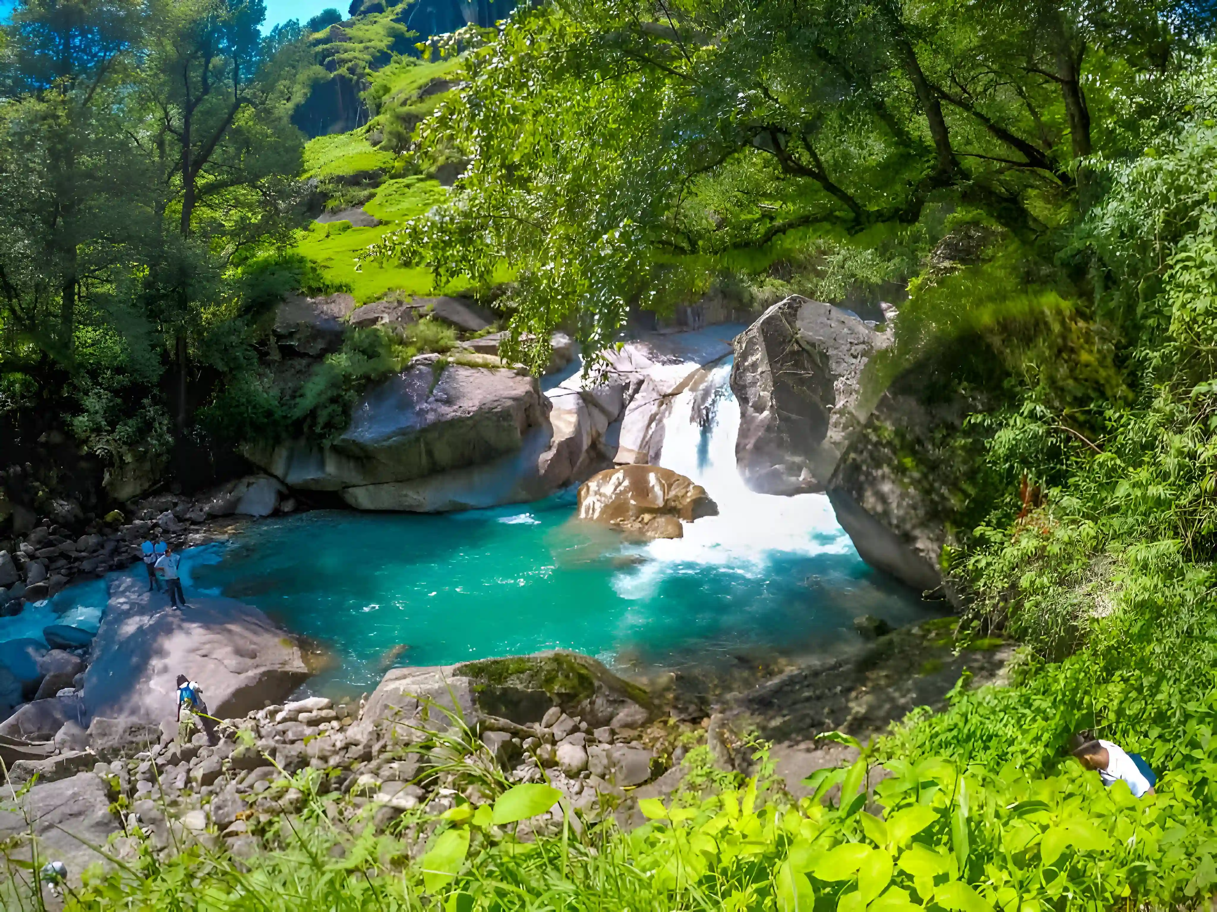 Trekking in Great Himalayan National Park
